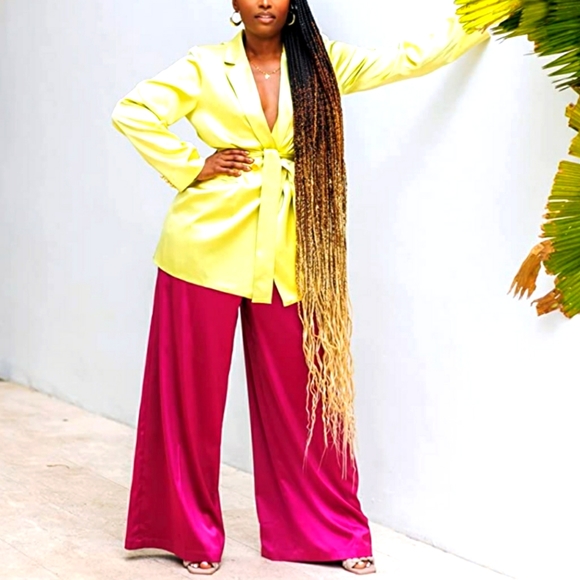 Wide-leg satin pant, functional pockets and a stretch waist 2X NWT - Picture 5 of 6